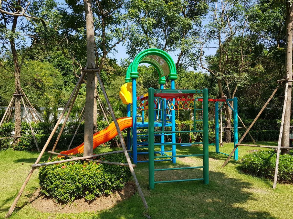 Dusit Grand Condo View ジョムティエンビーチ エクステリア 写真